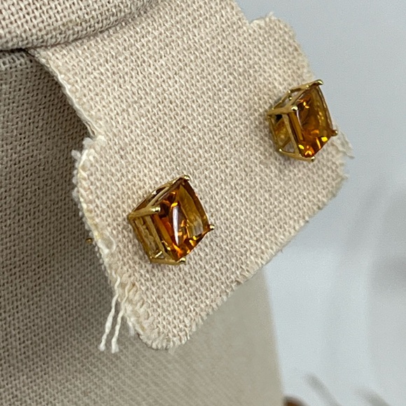 Vintage 14K Yellow Gold Princess Cut Citrine Stud Earrings - Picture 13 of 17
